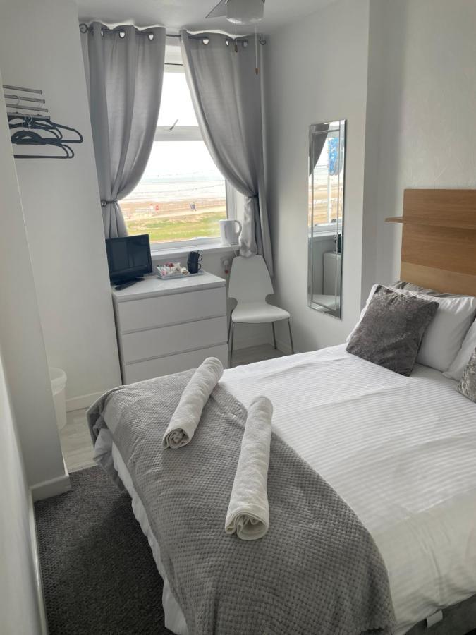 Sandford Promenade Blackpool Buitenkant foto