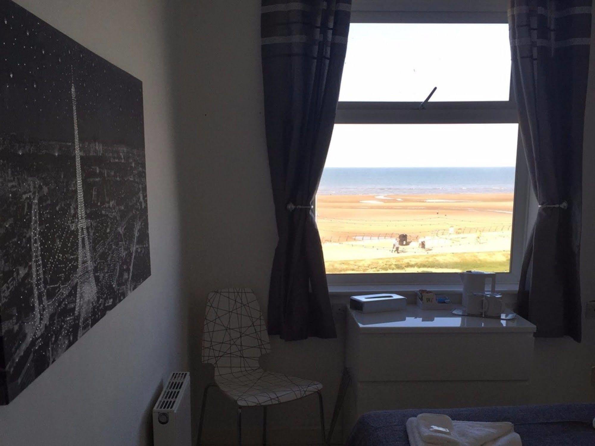 Sandford Promenade Blackpool Buitenkant foto